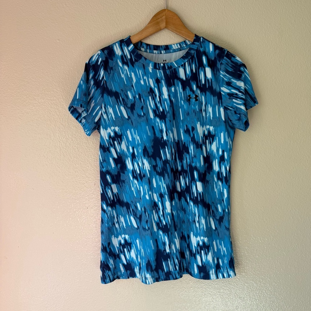 ❇️Under Armour Blue Abstract Women's Tee 2 for $22❇️